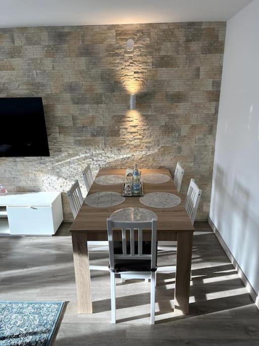 Familienwohnung Naehe Europapark, Messe, Gifiz See Offenburg Exteriör bild