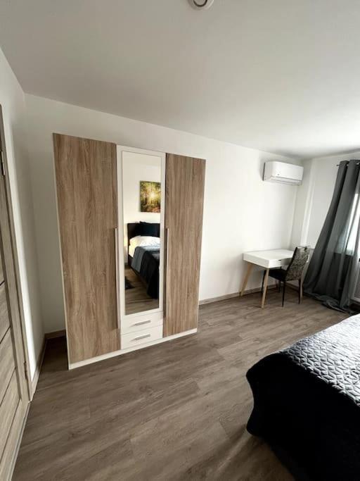Familienwohnung Naehe Europapark, Messe, Gifiz See Offenburg Exteriör bild